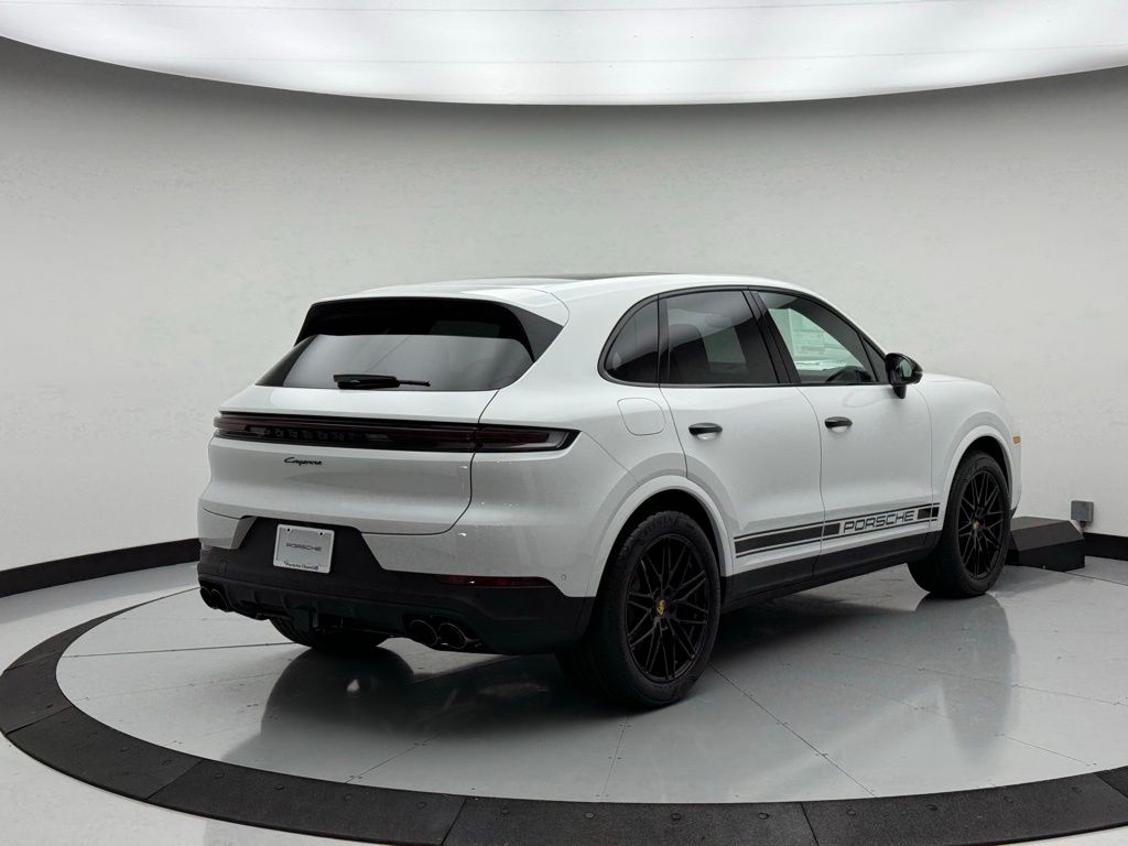 2024 Porsche Cayenne  5