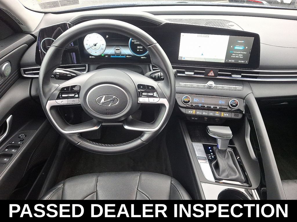 2022 Hyundai Elantra Limited Edition 12