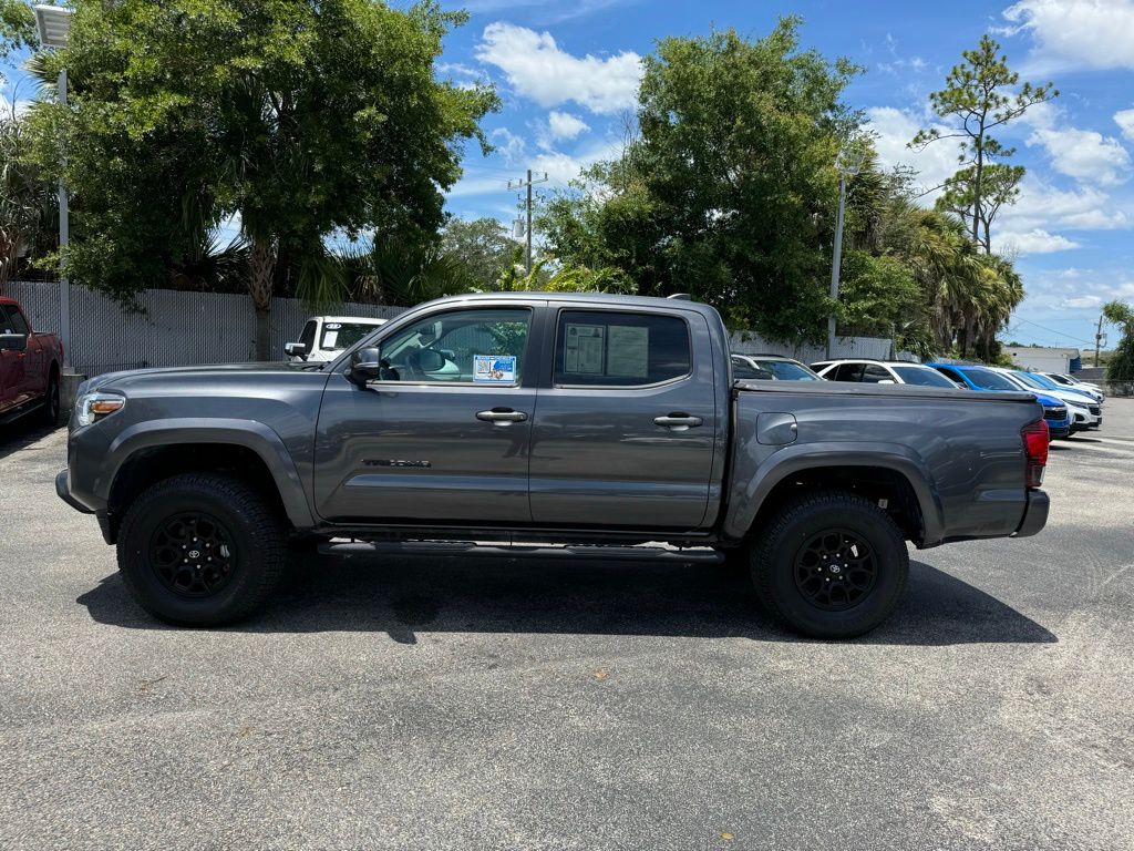 2022 Toyota Tacoma SR5 5