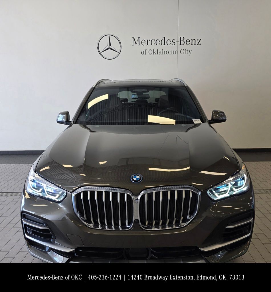 2023 Bmw X5 xDrive45e photo 2