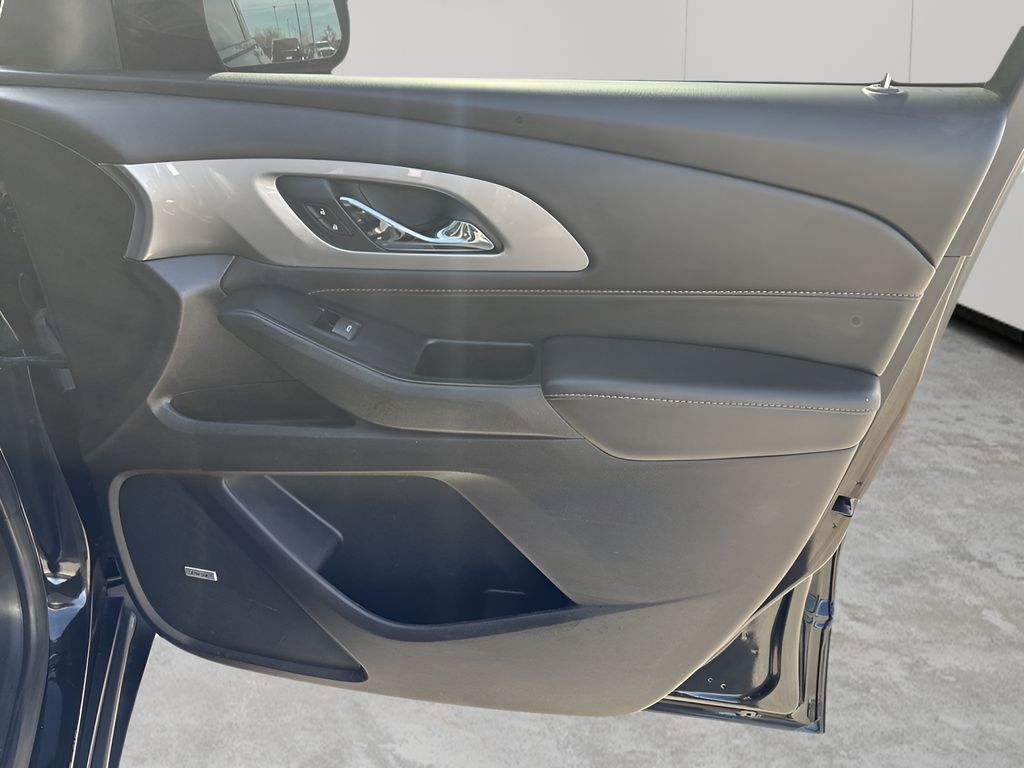 Used Car 2019 Chevrolet Traverse  Rs For Sale Under $25,000 In Austin, Texas