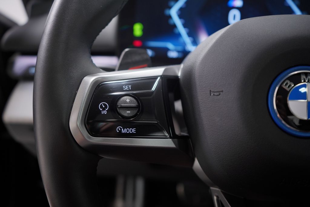 2024 BMW i5 eDrive40 20