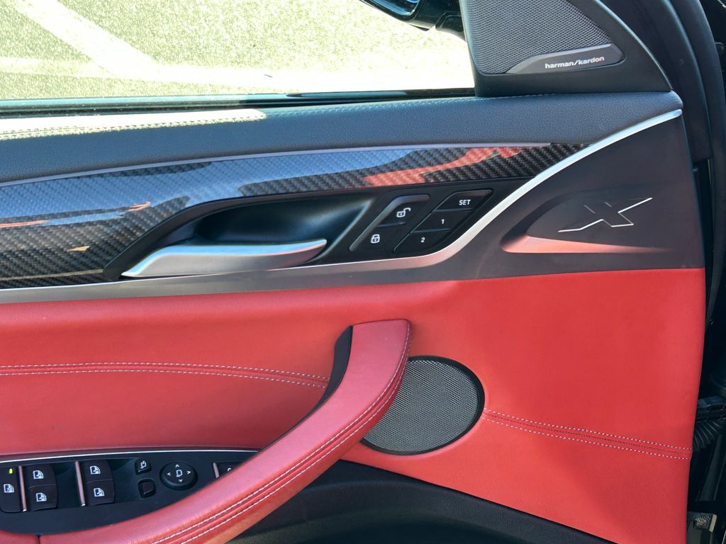 Thumbnail: 2023 BMW X4 - 12