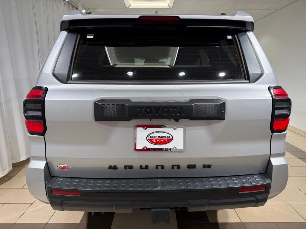 Thumbnail: 2025 Toyota 4Runner - 4