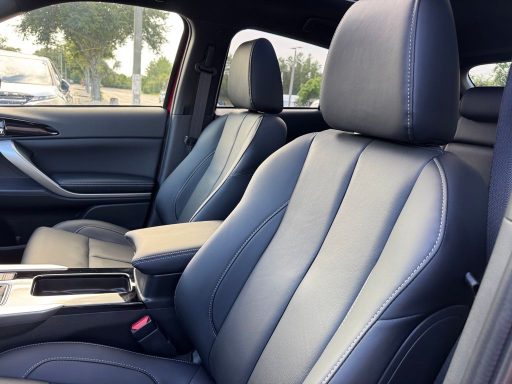 2025 Mitsubishi Eclipse Cross SEL photo 25