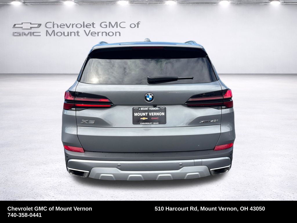 2026 BMW X5 xDrive40i - Image 4