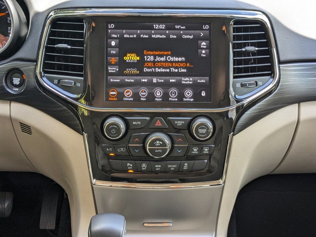 2022 Jeep Grand Cherokee WK Laredo E