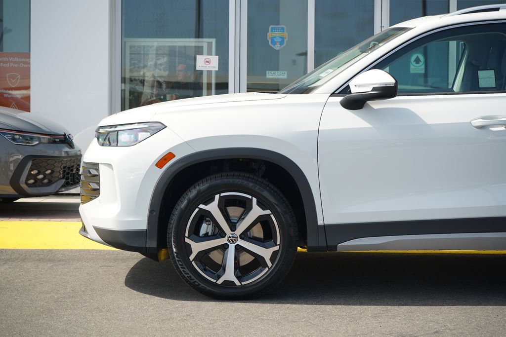Thumbnail: 2026 Volkswagen Tiguan - 2