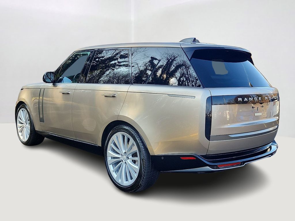 Thumbnail: 2024 Land Rover Range Rover - 7