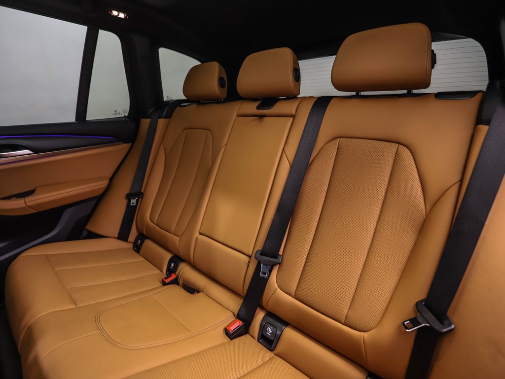 Thumbnail: 2023 BMW X3 - 23