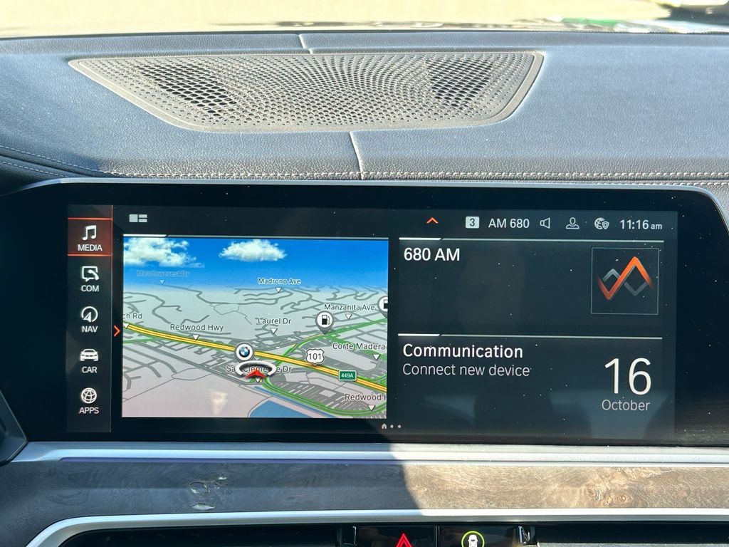 Thumbnail: 2022 BMW X5 - 22