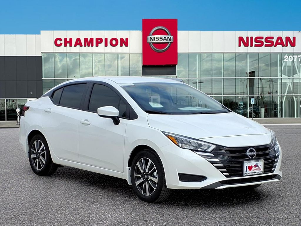 2025 Nissan Versa SV FWD