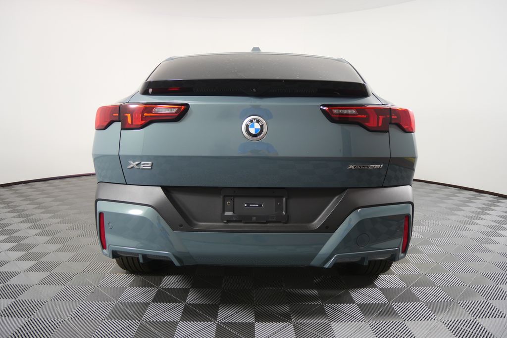 Thumbnail: 2025 BMW X2 - 4