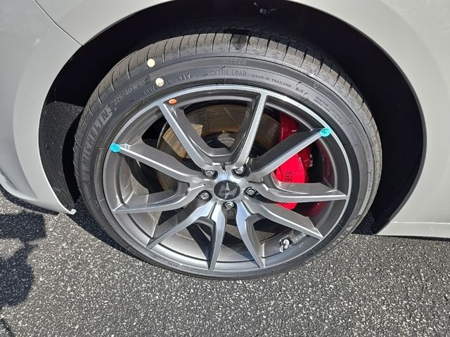 2025 Genesis G70  13