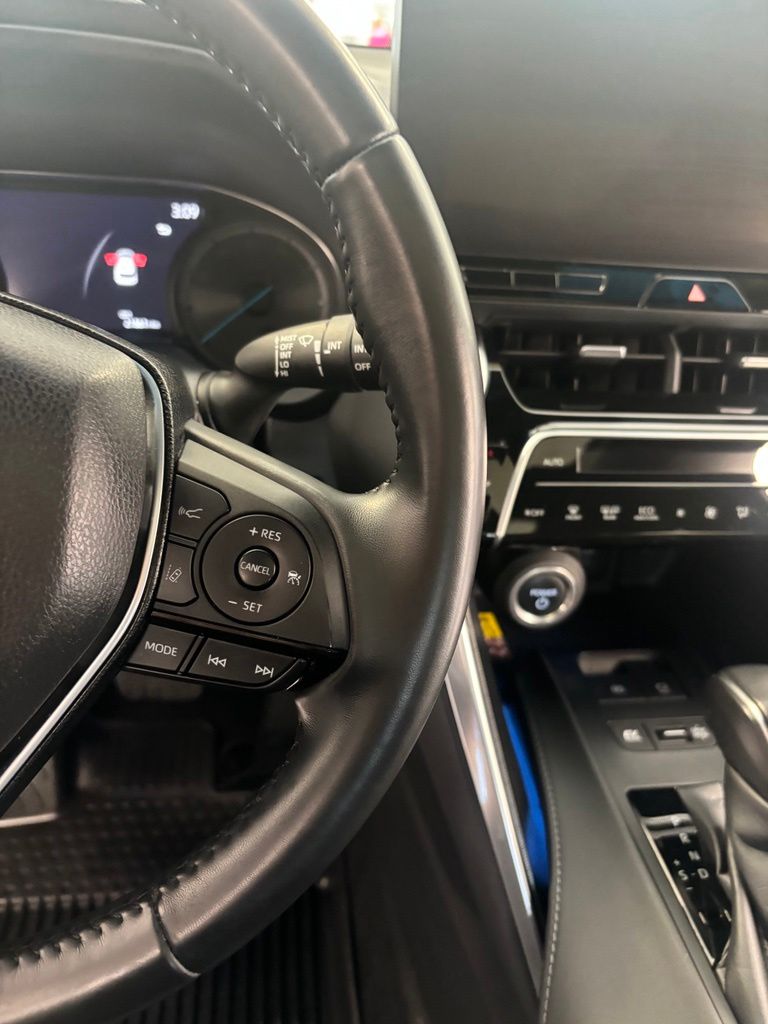 Used 2023 Toyota Venza SUV