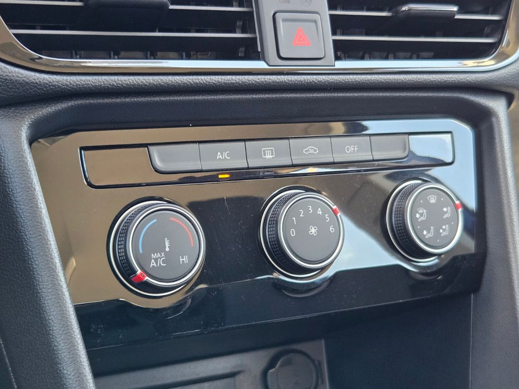 2024 Volkswagen Taos - $17,500