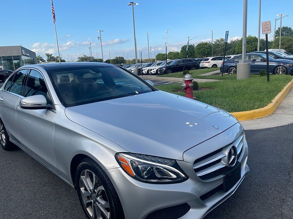 Thumbnail: 2016 Mercedes-Benz C-Class - 8