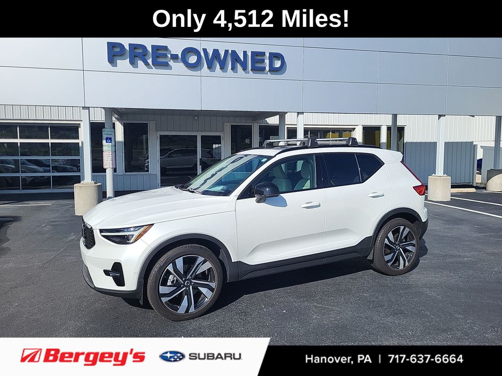 Crystal White 2024 Volvo XC40 SUV / Crossover All-Wheel Drive Automatic