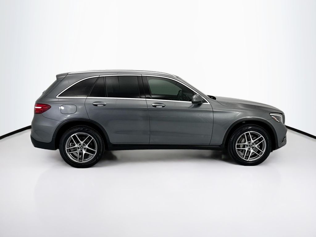Thumbnail: 2019 Mercedes-Benz GLC - 4