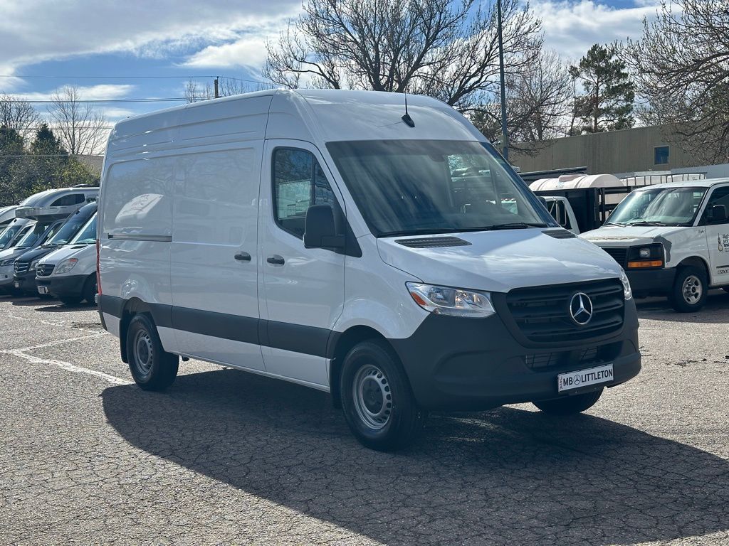 2024 Mercedes-Benz Sprinter 2500 Cargo 144 WB 6