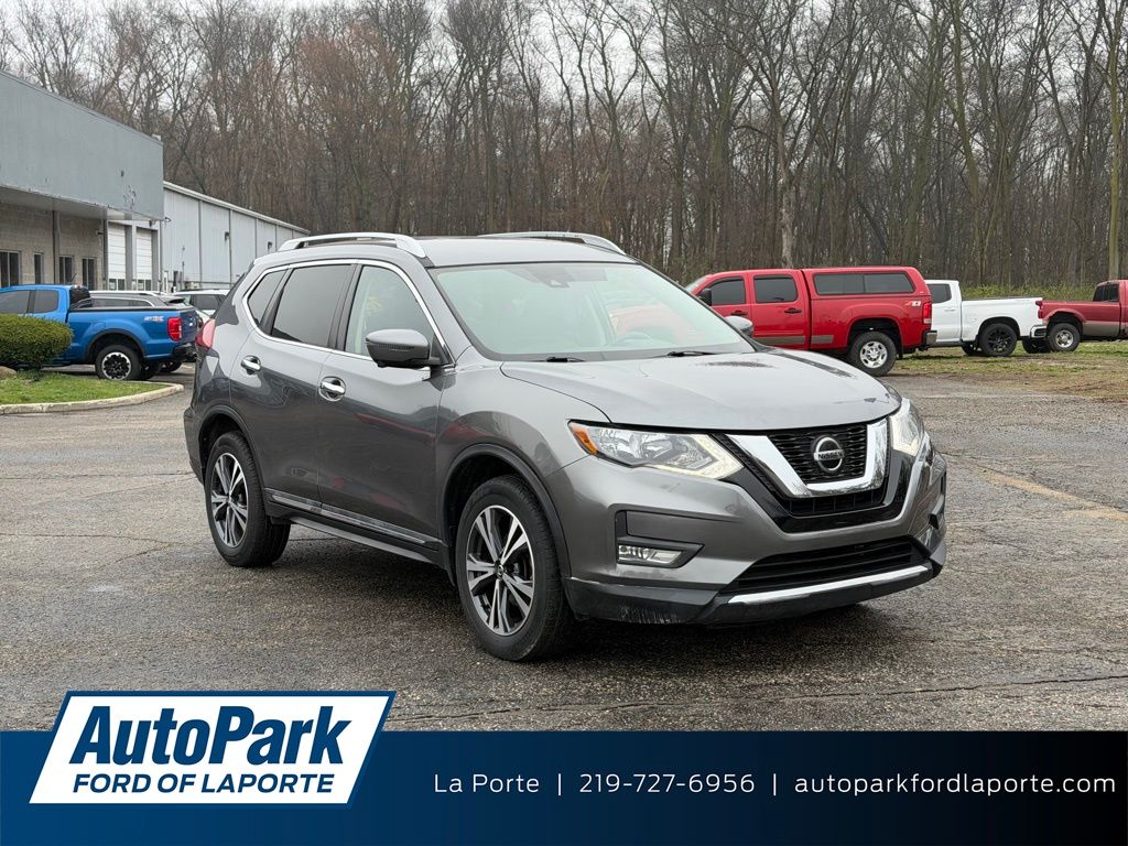 Gray (Gun Metallic) 2018 Nissan Rogue SL AWD SUV / Crossover All-Wheel Drive Continuously Variable Transmission