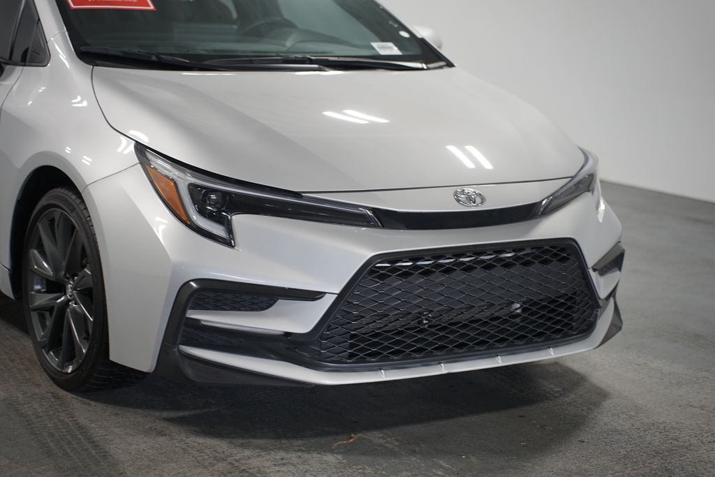 Thumbnail: 2024 Toyota Corolla - 4