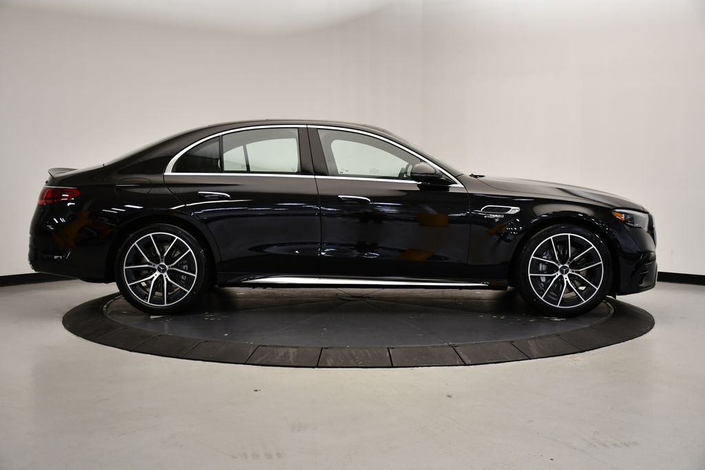 Thumbnail: 2026 Mercedes-Benz E-Class - 6