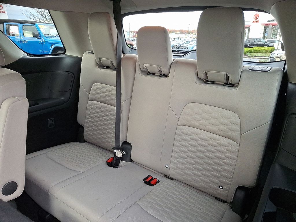 Thumbnail: 2022 Nissan Pathfinder - 11