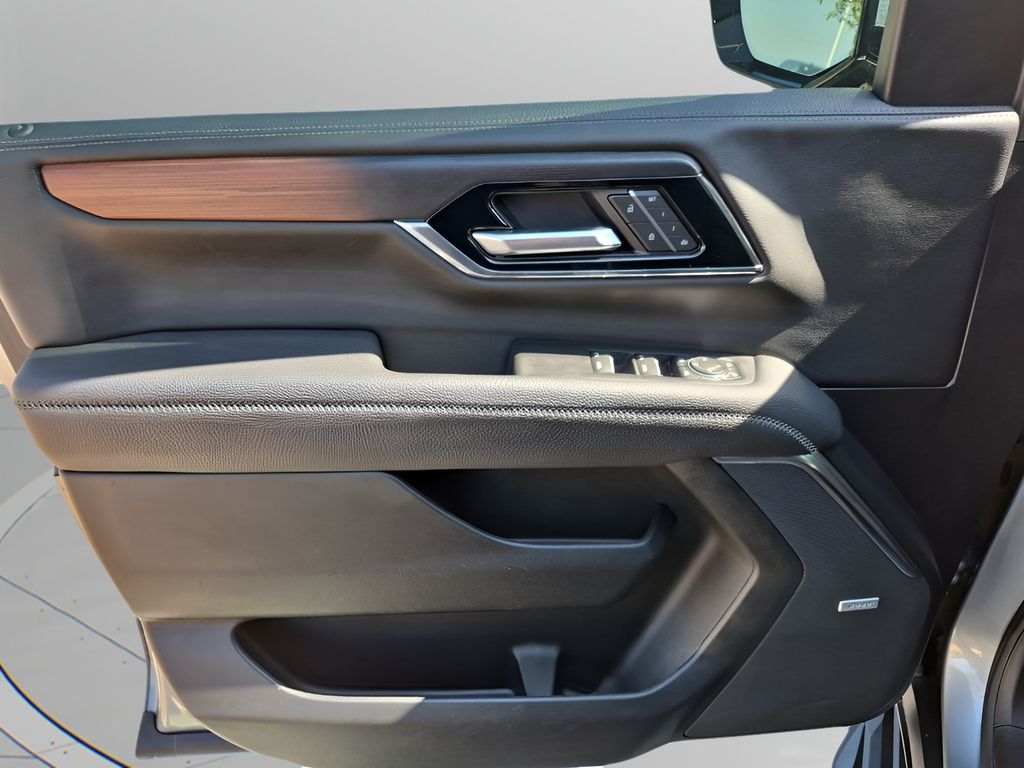 Used Car 2025 Gmc Yukon Xl  Denali For Sale Under $70,000 In Austin, Texas