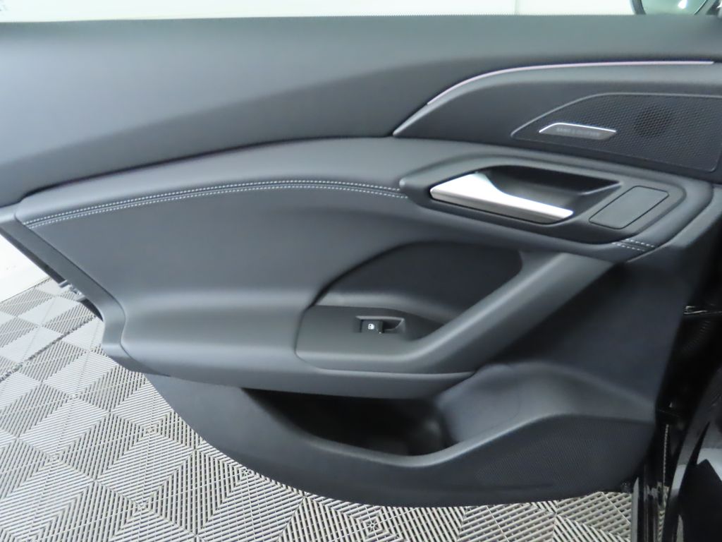 Thumbnail: 2025 Audi A6 - 28