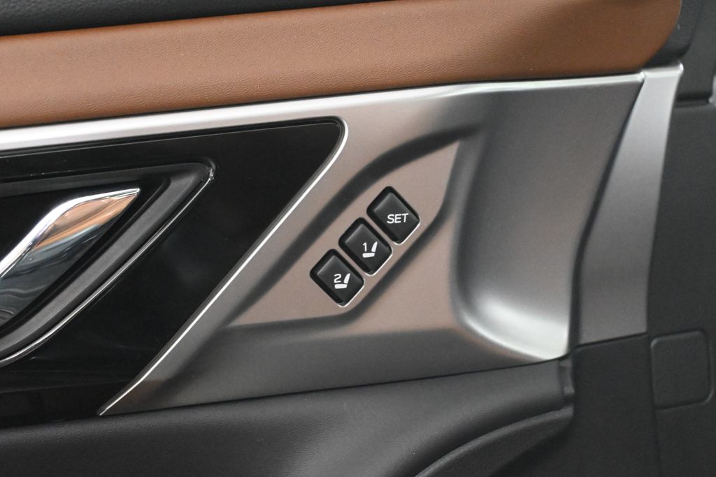 2022 Subaru Outback Touring 27