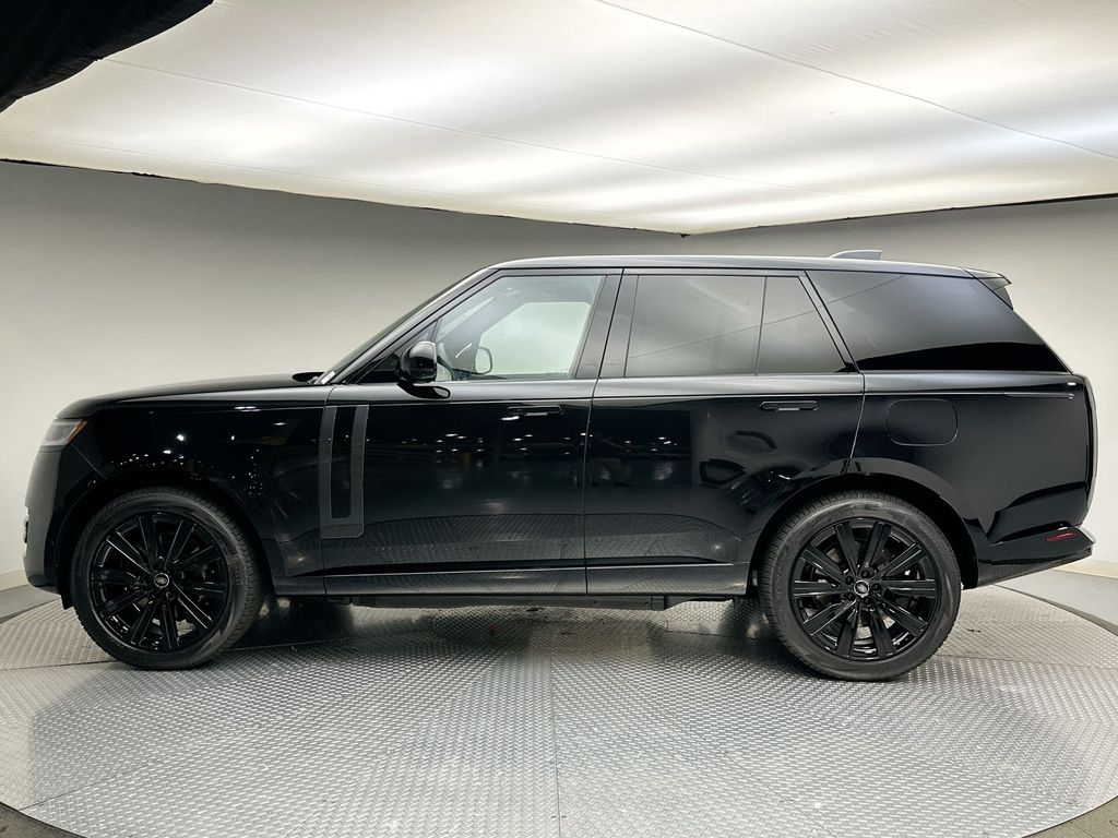 Thumbnail: 2025 Land Rover Range Rover - 2