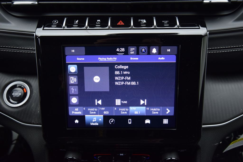 new 2026 Jeep Grand Cherokee car, priced at $38,631