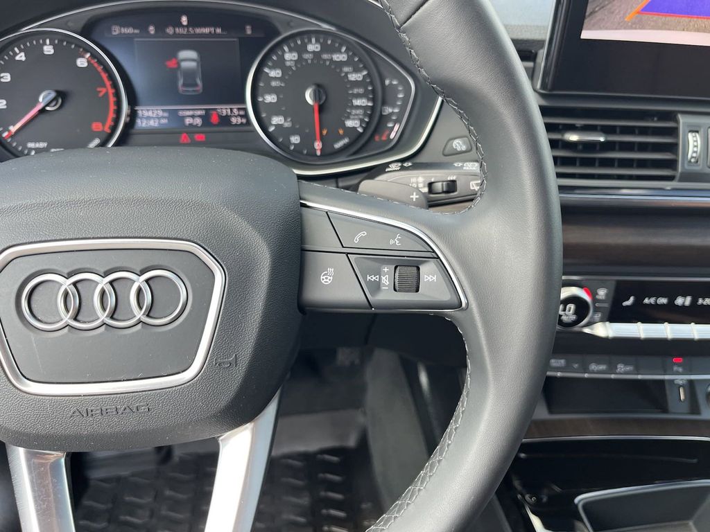 2023 Audi Q5 40 Premium 29