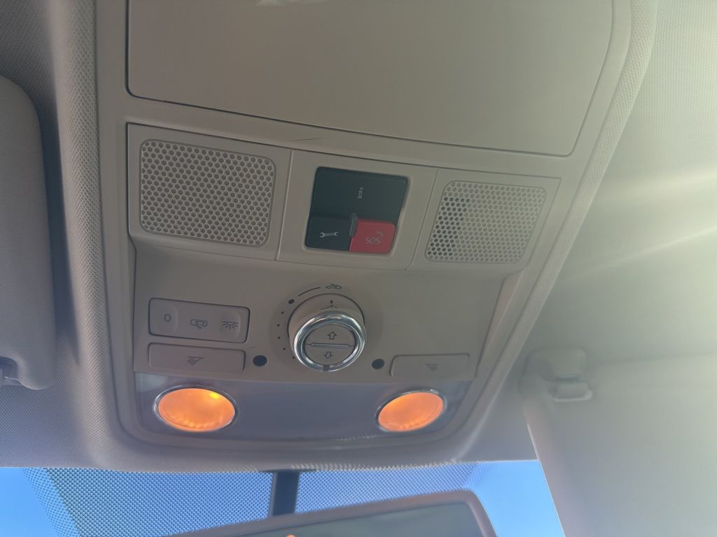 Thumbnail: 2017 Volkswagen Tiguan - 10