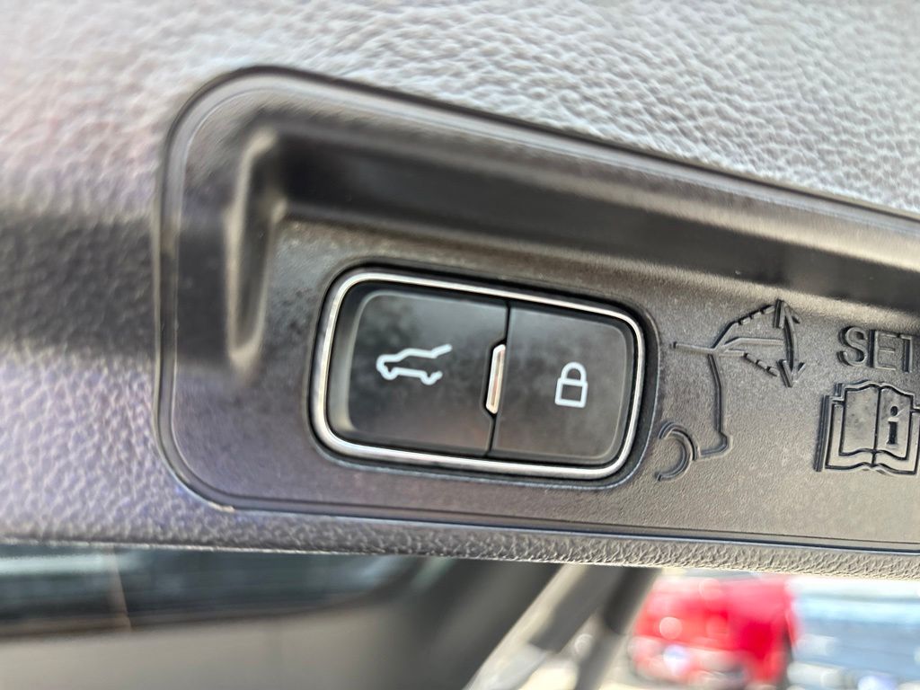 Used 2022 Ford Explorer SUV