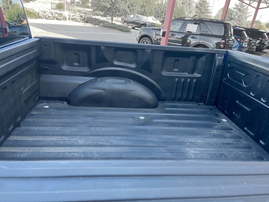 Used 2024 Blue Ford XLT image 27
