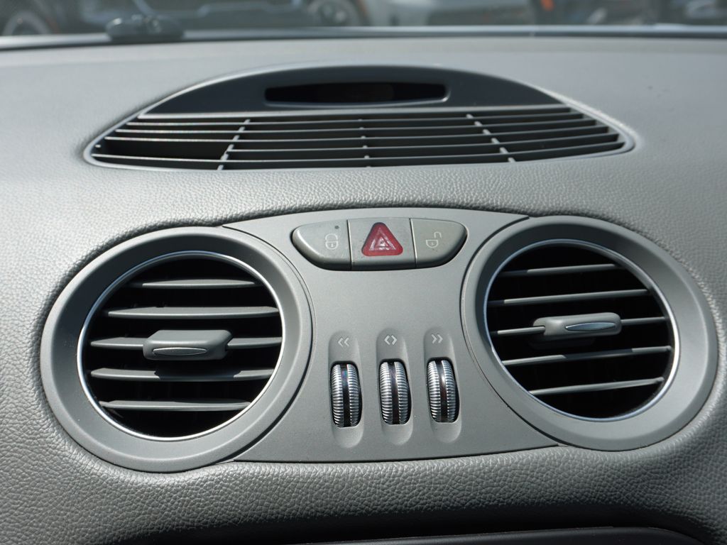 Used 2005 Silver Mercedes-Benz SL 500 image 33