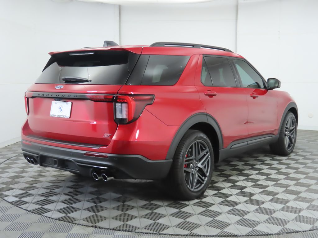 Thumbnail: 2025 Ford Explorer - 5
