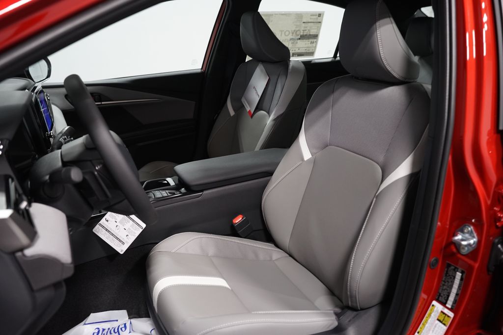 Thumbnail: 2026 Toyota Camry - 28