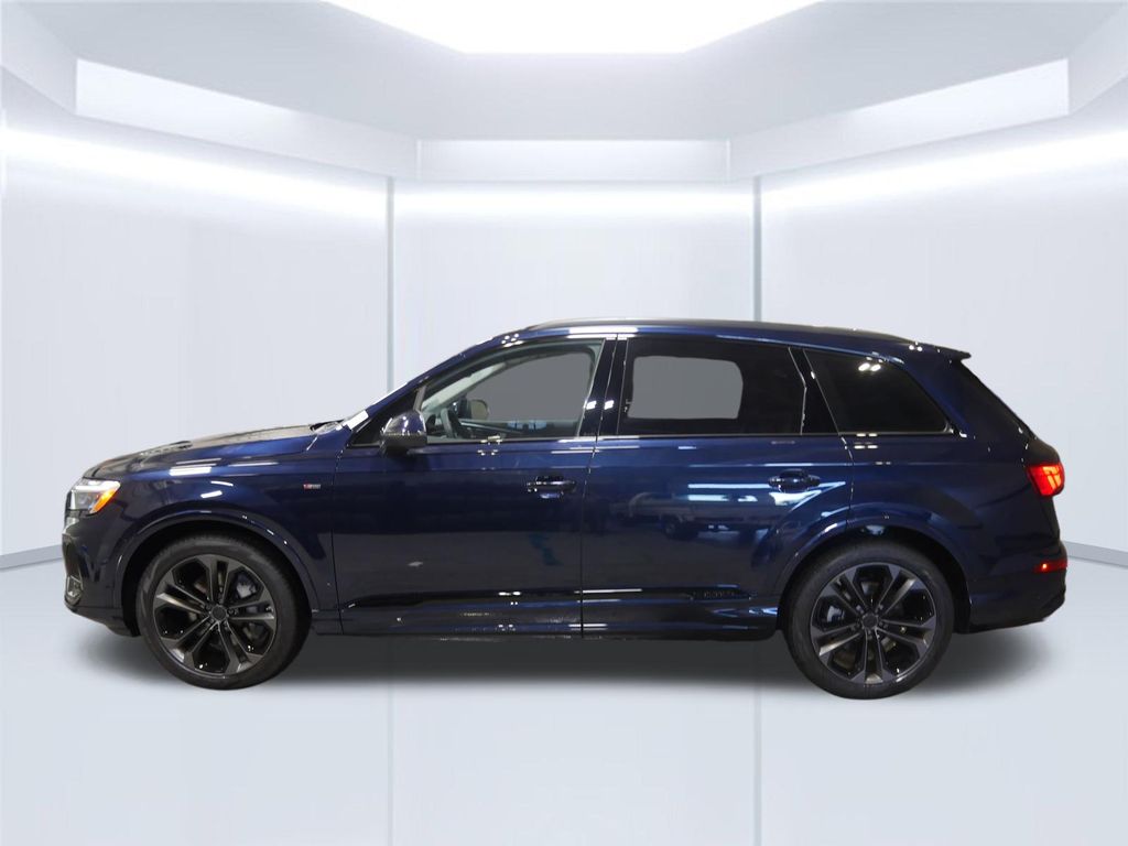 Thumbnail: 2026 Audi Q7 - 2