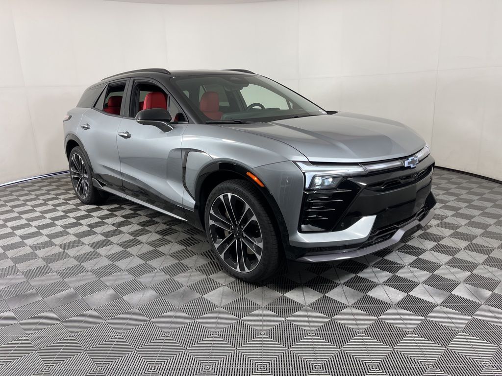 2025 Chevrolet Blazer EV SS 19