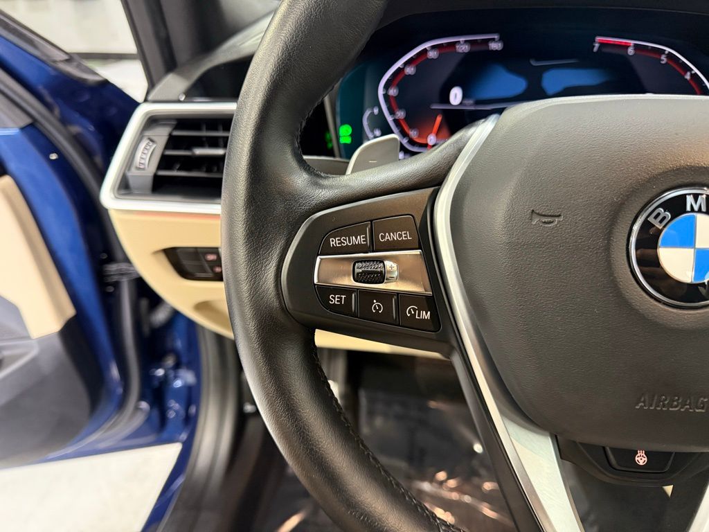 2022 BMW 3 Series 330i xDrive 13