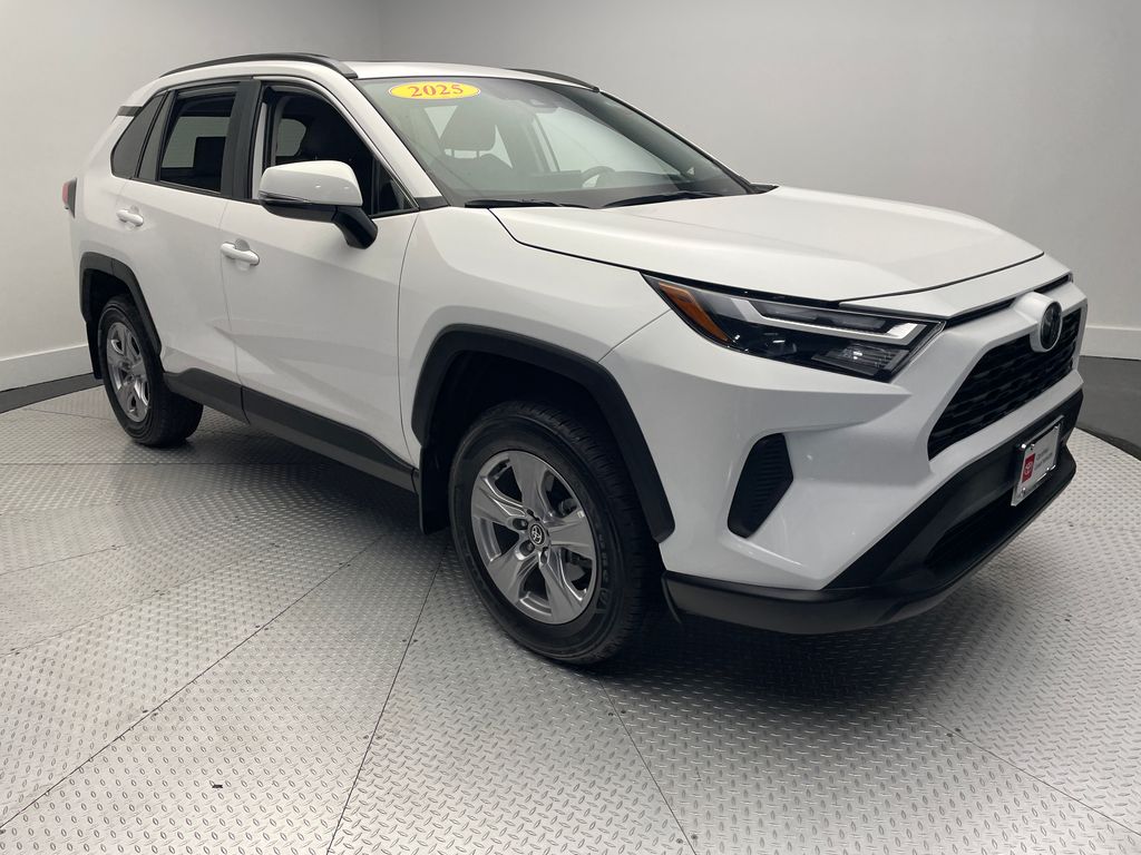 Thumbnail: 2025 Toyota RAV4 - 3