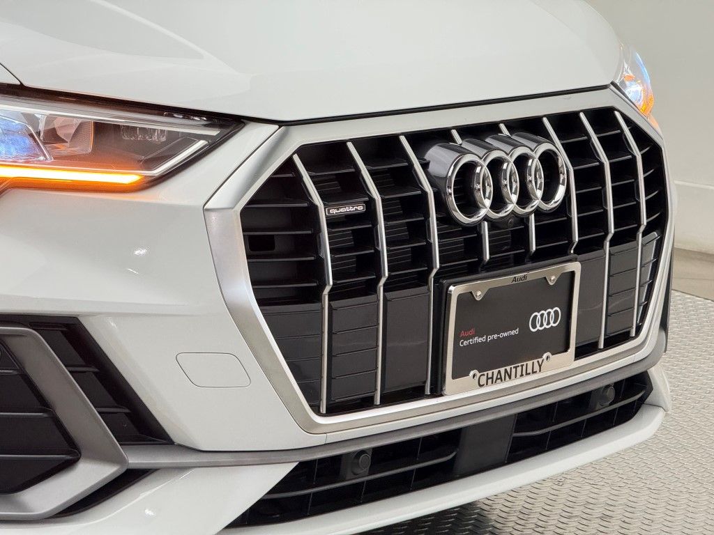 Thumbnail: 2025 Audi Q3 - 3