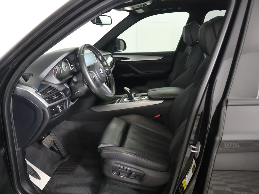 Thumbnail: 2018 BMW X5 - 20