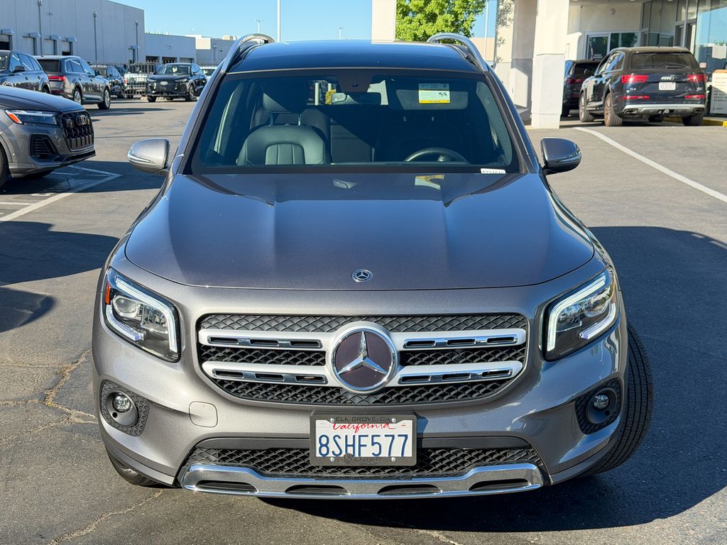 Used 2020  Mercedes-Benz GLB 250 image 3