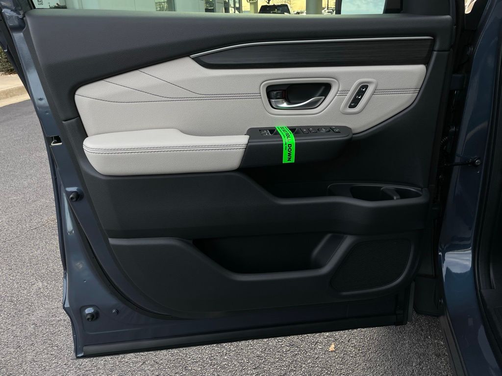 Thumbnail: 2026 Honda Pilot - 26