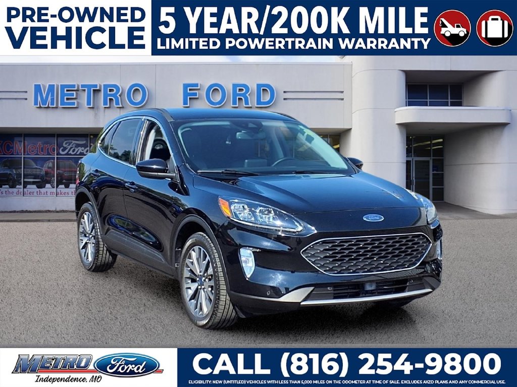 2022 Ford Escape Titanium