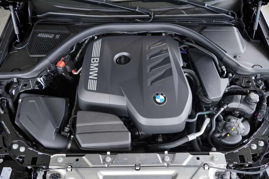 Thumbnail: 2026 BMW 3 Series - 21